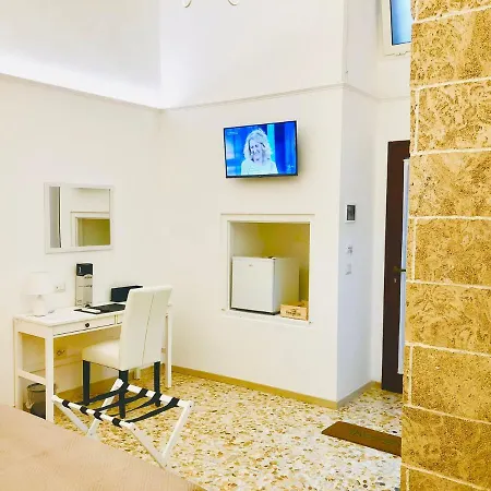 B&B Corte Gabellone - Dimora Storica 나르도