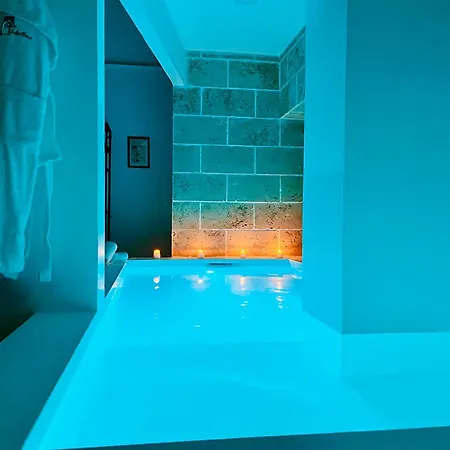 B&B Corte Gabellone - Dimora Storica 나르도