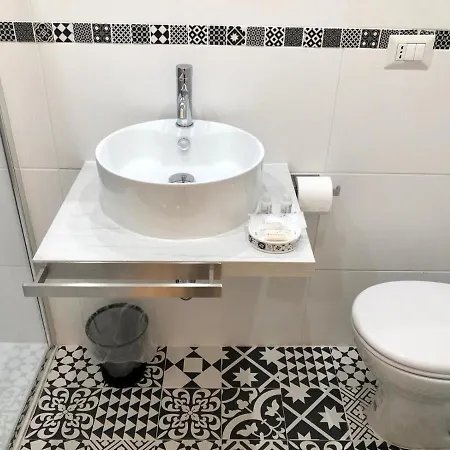 Bed and Breakfast Corte Gabellone - Dimora Storica 4*