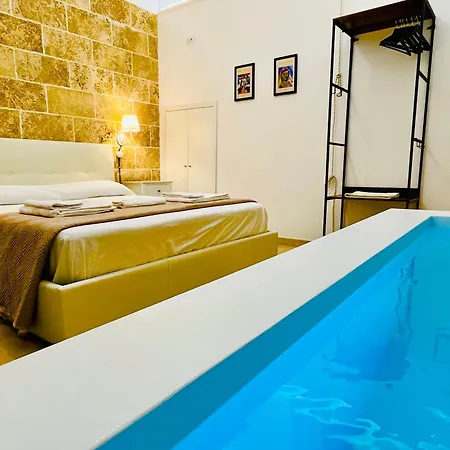 Alojamento de Acomodação e Pequeno-almoço Corte Gabellone - Dimora Storica 4*